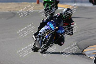 media/Nov-05-2022-SoCal Trackdays (Sat) [[f8d9b725ab]]/Turns 9 and 8 (1050am/